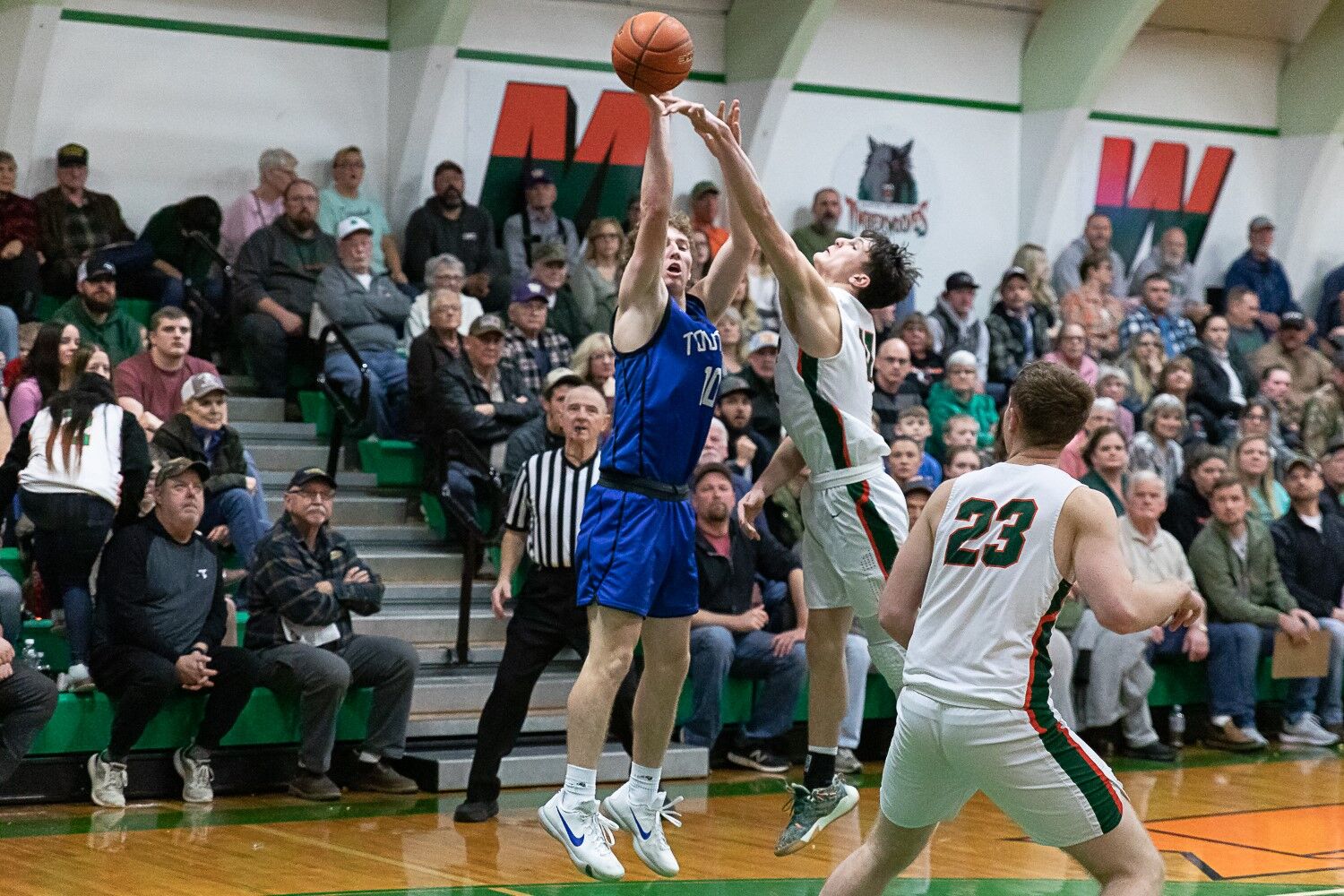 Toutle Lake boys basketball Swanson